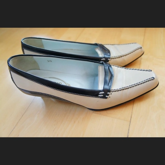 TOD'S Kitten Heel Pumps Cream Leather in size: 5.5 - Picture 2 of 5